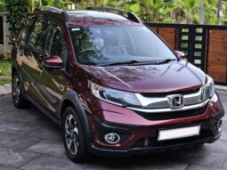 
										Honda BR-V full									