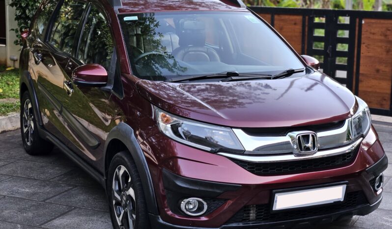 
								Honda BR-V full									