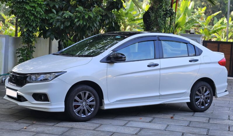 
								Honda City full									