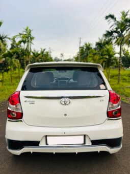 
										Toyota Etios Liva full									